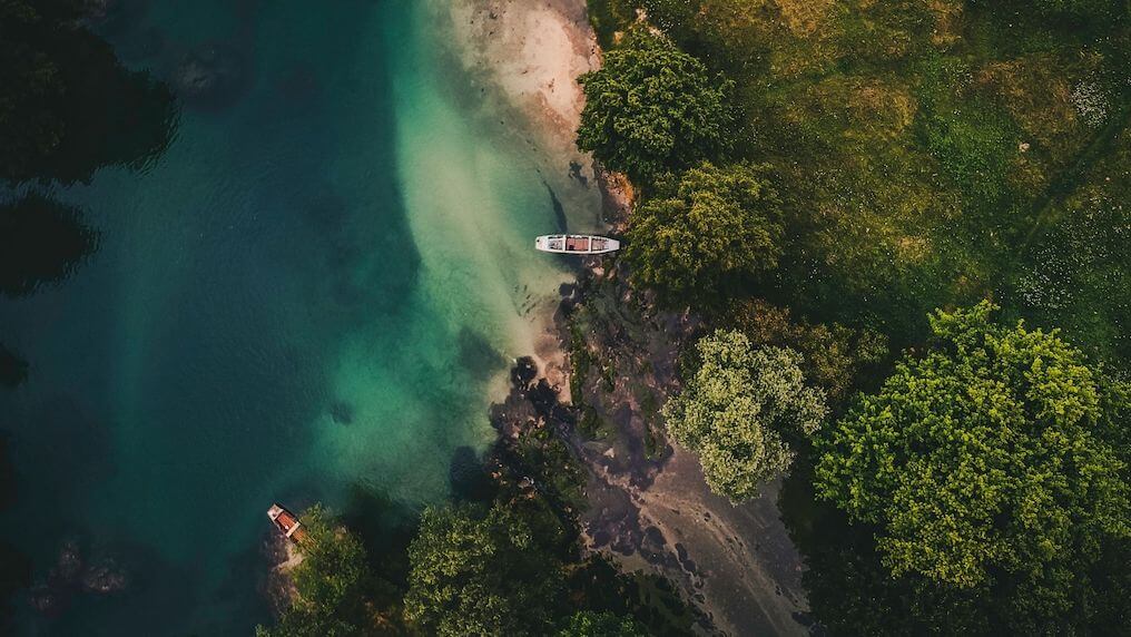 Aerial shot of nature with boats - the good stuff